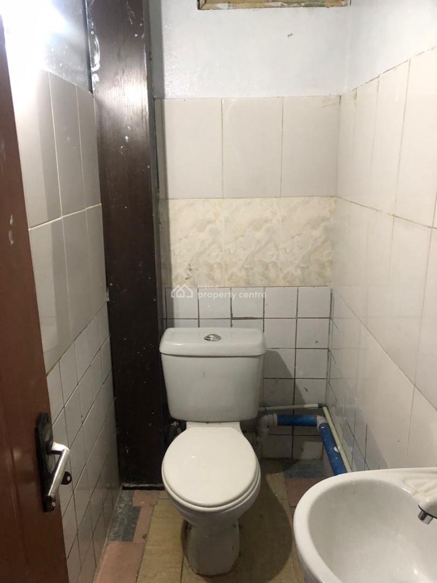 2 Bedrooms Flat, By Streams of Joy, Area 11, Garki, Abuja, Flat / Apartment for Rent