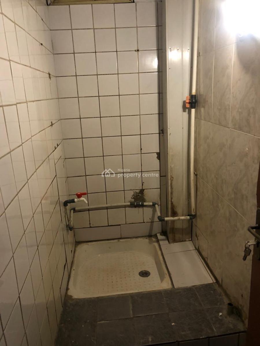 2 Bedrooms Flat, By Streams of Joy, Area 11, Garki, Abuja, Flat / Apartment for Rent