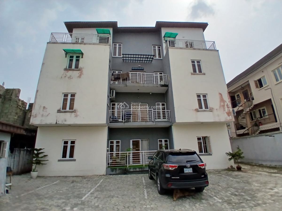 Lovely 3 Bedrooms Apartment with Bq and Solar Inverter, Agungi, Lekki, Lagos, Flat / Apartment for Rent