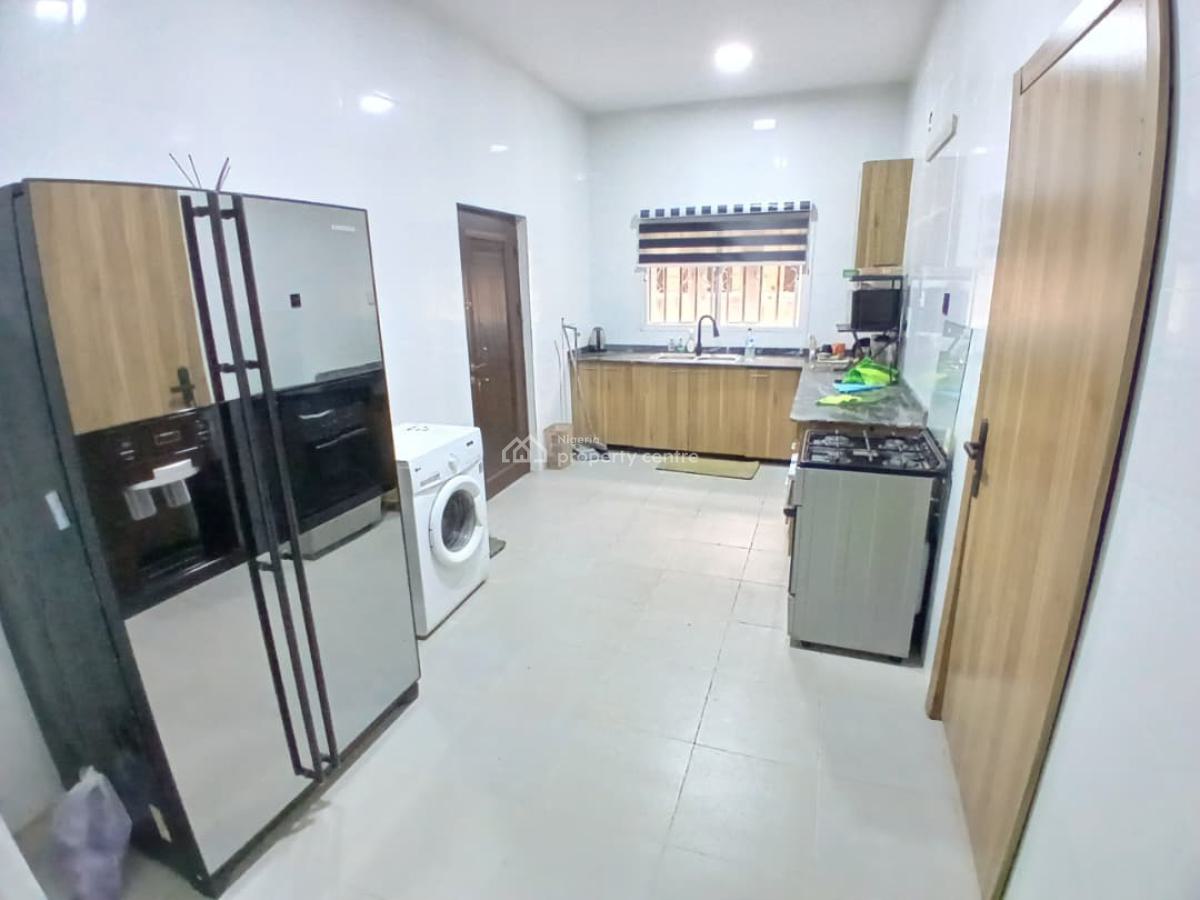 Lovely 3 Bedrooms Apartment with Bq and Solar Inverter, Agungi, Lekki, Lagos, Flat / Apartment for Rent