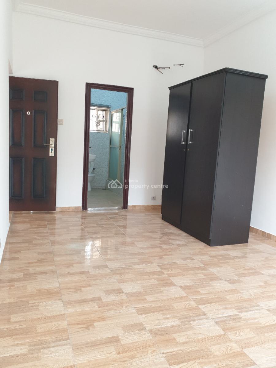 Spacious and Well Maintained Mini Flat, Silver Spring Estate, Agungi, Lekki, Lagos, Commercial Property for Rent