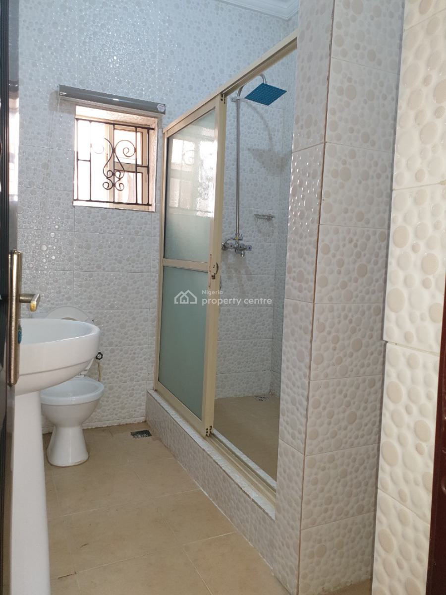 Spacious and Well Maintained Mini Flat, Silver Spring Estate, Agungi, Lekki, Lagos, Commercial Property for Rent