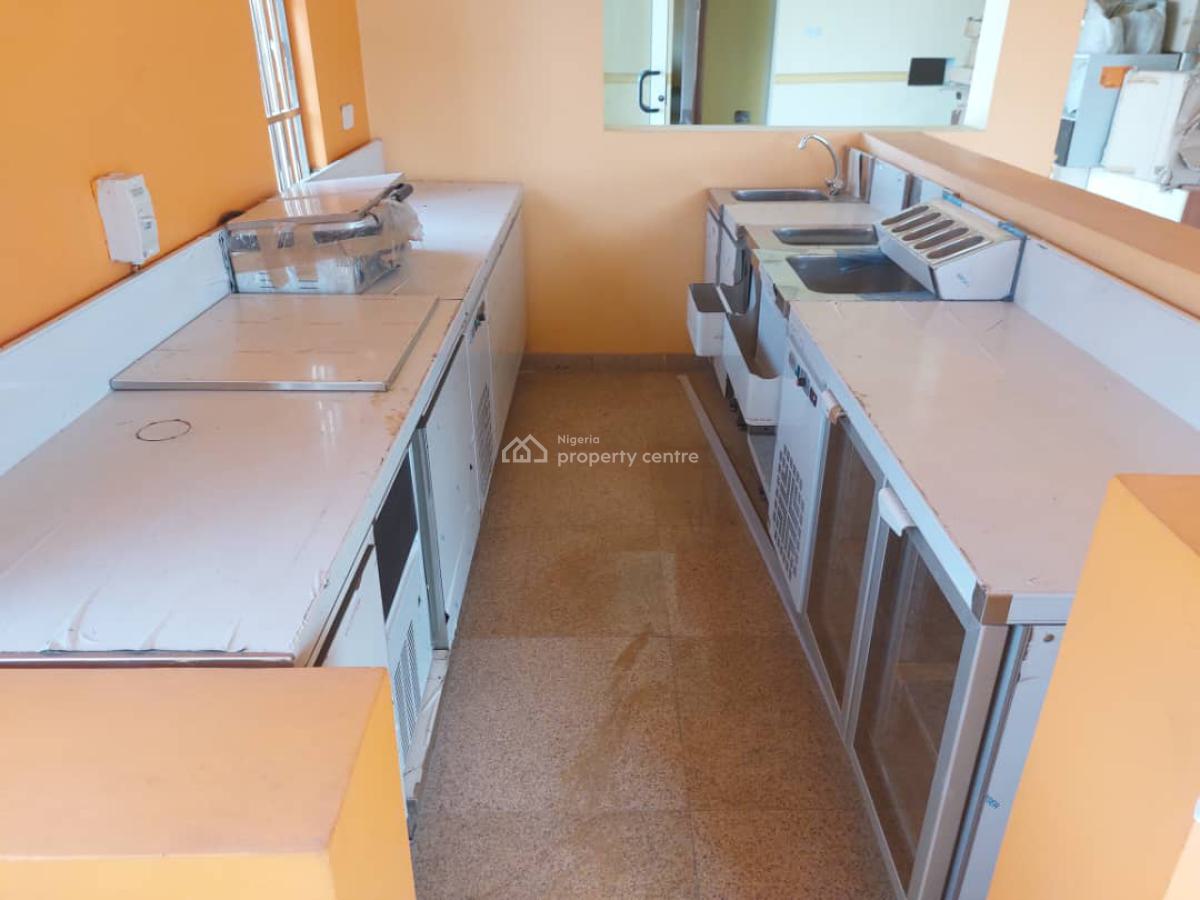 27 Rooms Hotel, Victoria Island (vi), Lagos, Hotel / Guest House for Sale