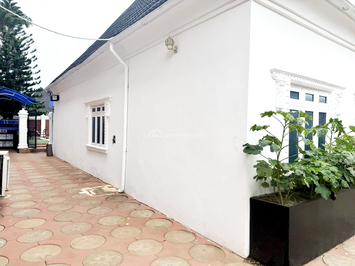 Smart 6 Bedrooms Mansion, Gwarinpa, Abuja, Detached Duplex for Sale
