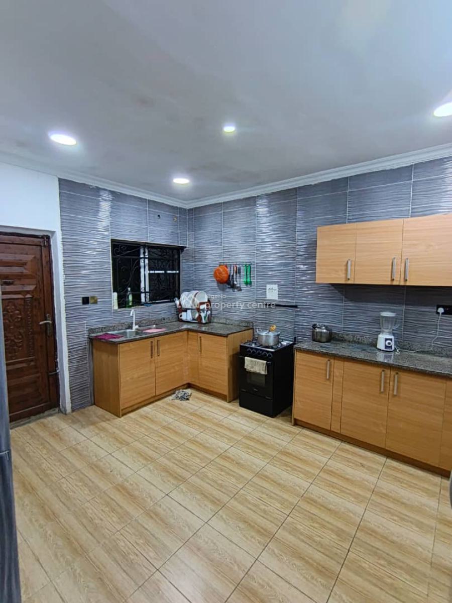 Spacious Room Shared  Flat, Sangotedo, Ajah, Lagos, Self Contain (single Rooms) for Rent