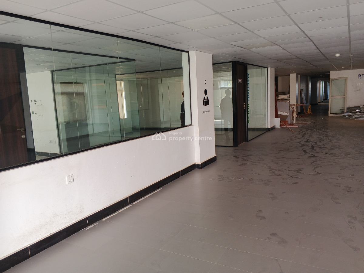 Open and Pattinoned Space of 1000sqm, Maitama District, Abuja, Office Space for Rent