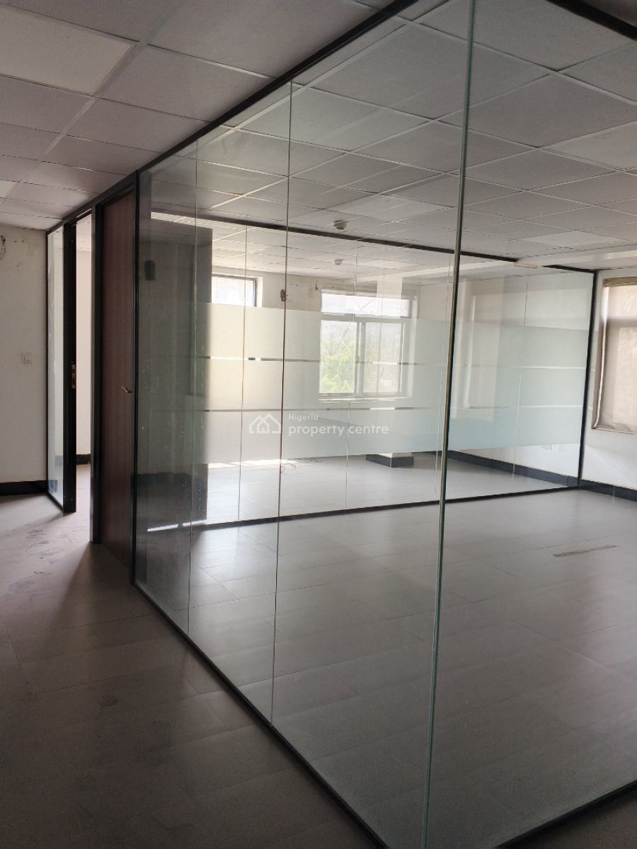 Open and Pattinoned Space of 1000sqm, Maitama District, Abuja, Office Space for Rent