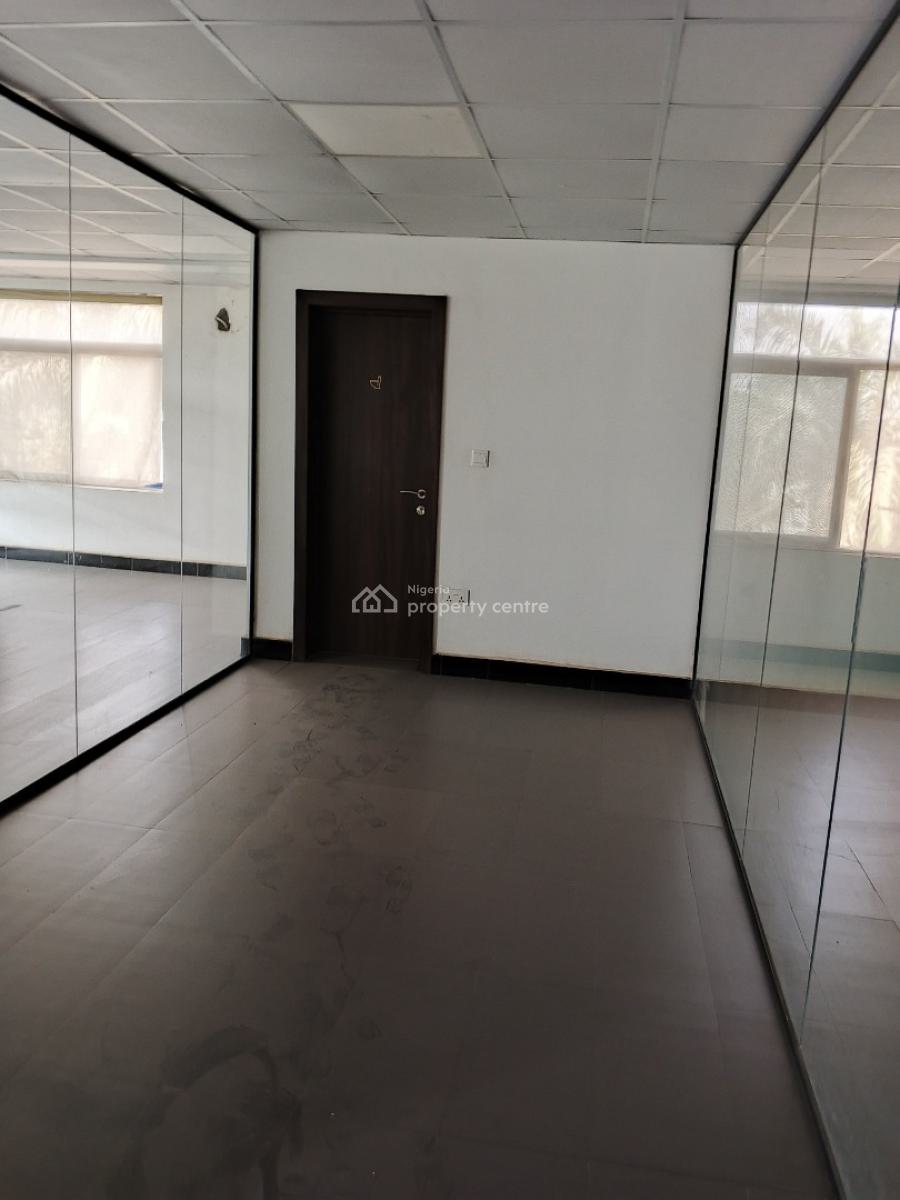 Open and Pattinoned Space of 1000sqm, Maitama District, Abuja, Office Space for Rent