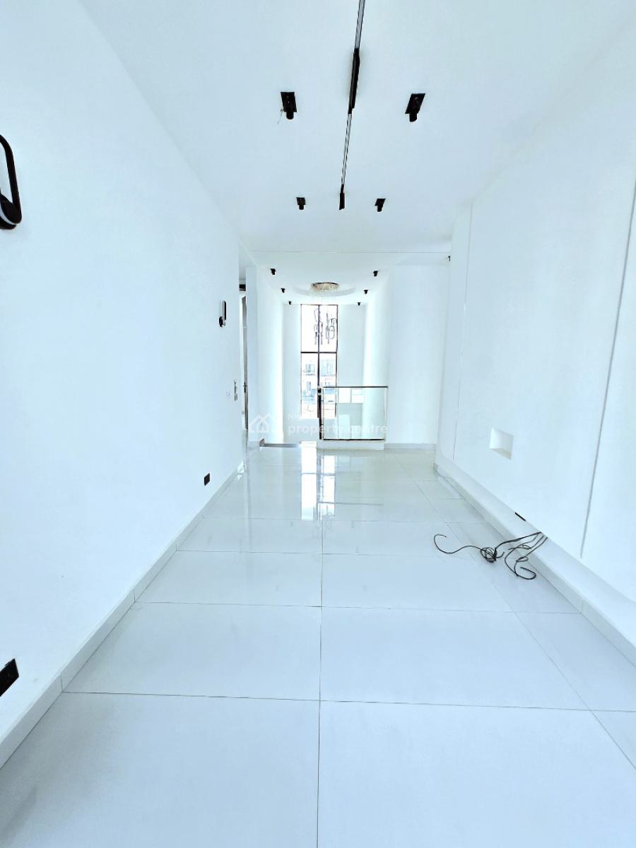 Lovely 5 Bedroom Detached, Lekki Phase 1, Lekki, Lagos, Detached Duplex for Sale