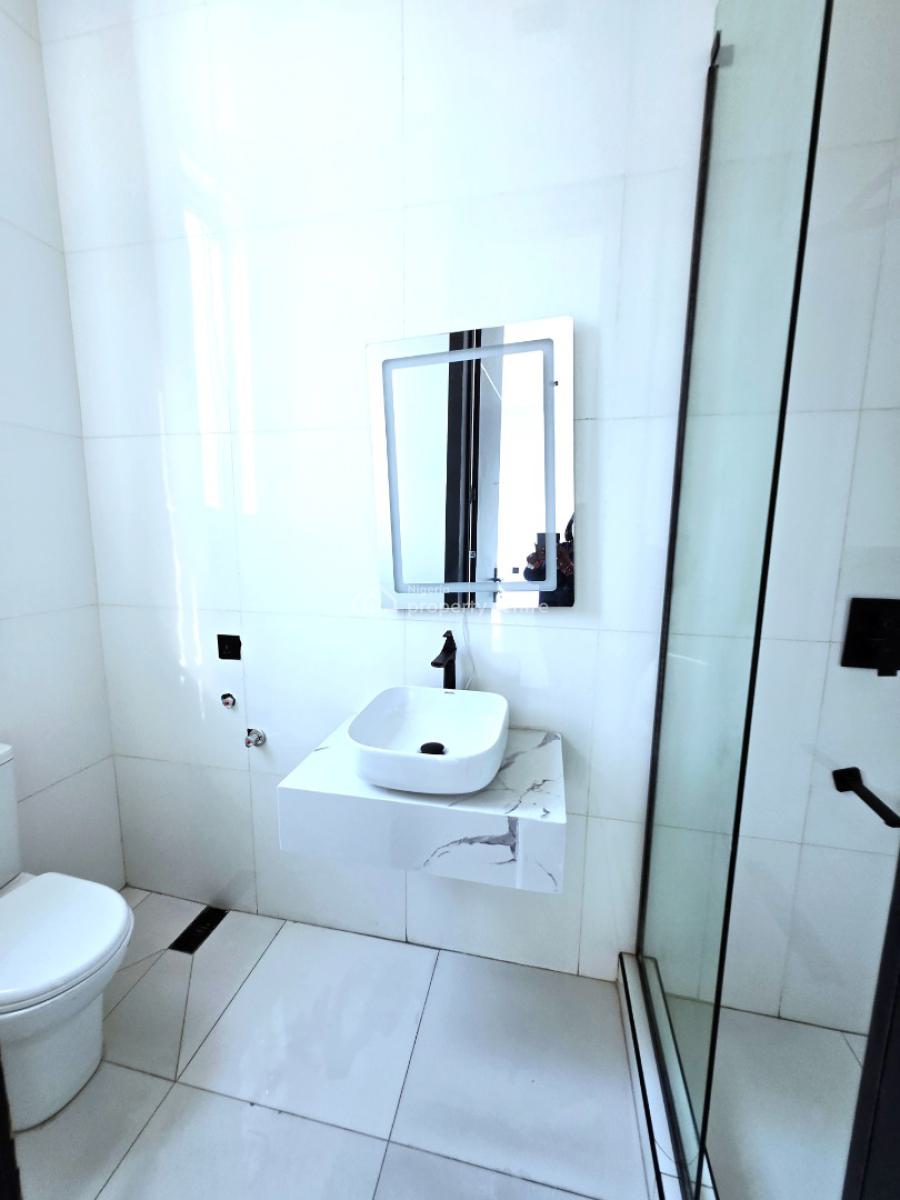 Lovely 5 Bedroom Detached, Lekki Phase 1, Lekki, Lagos, Detached Duplex for Sale