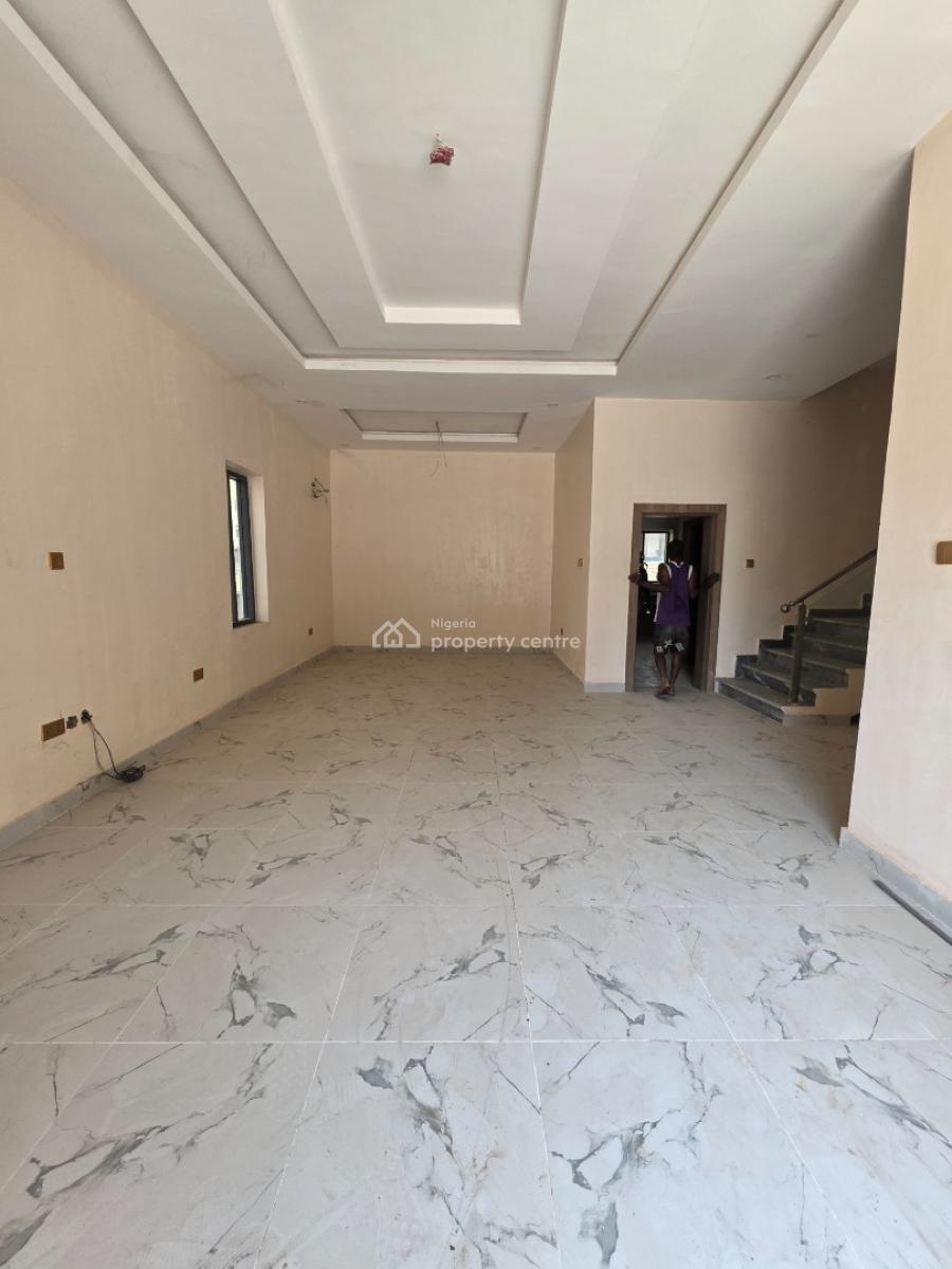 Massive 5 Bedroom Terrace Duplex with Bq, Guzape District, Abuja, Terraced Duplex for Sale