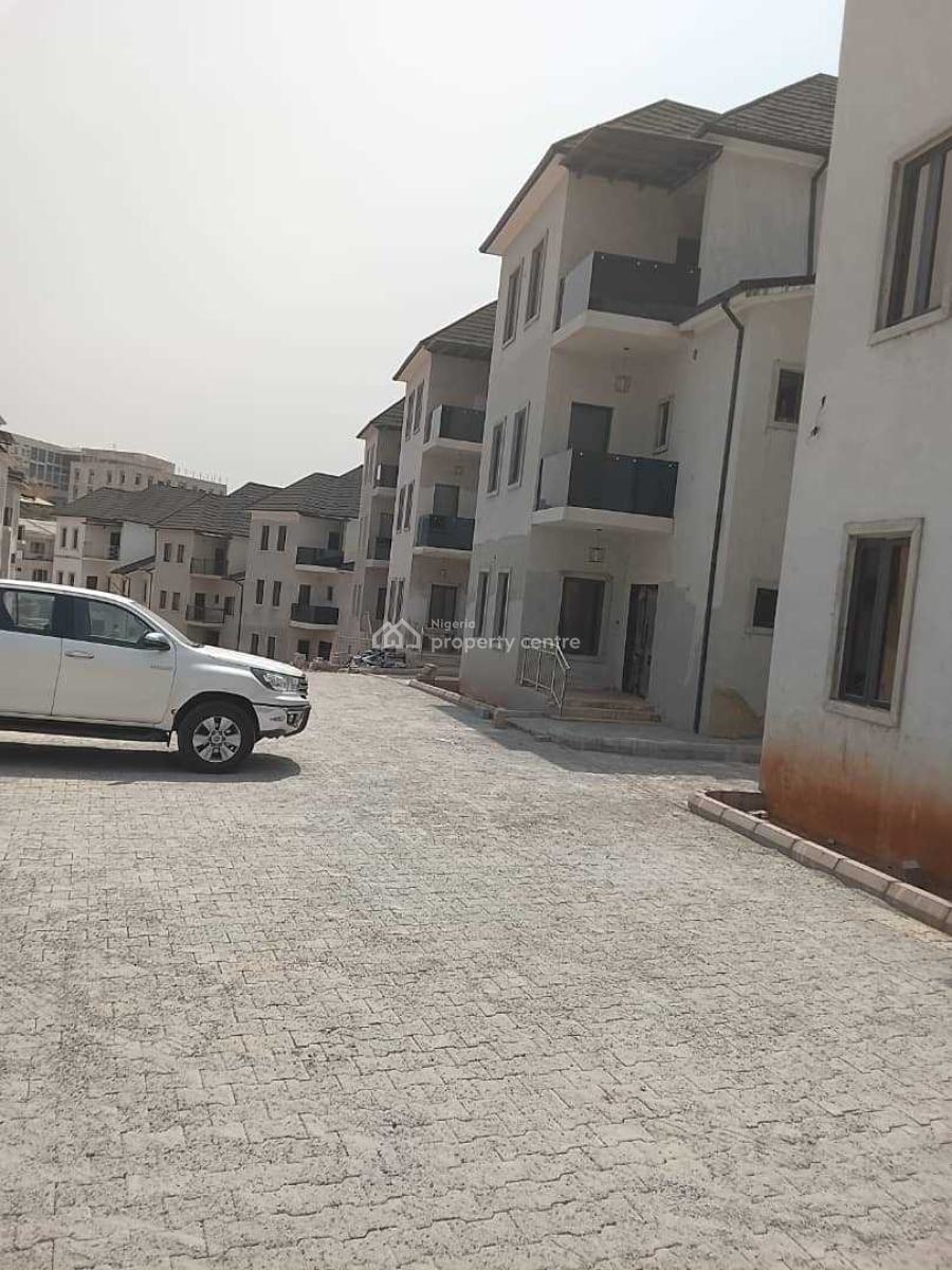 Tastefully 6 Units of 5 Bedrooms Fully Detached Duplex, Guzape District, Abuja, House for Sale