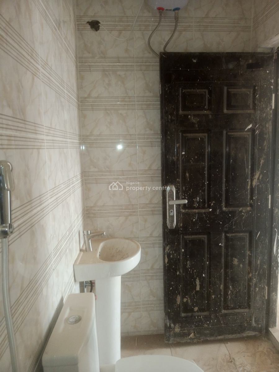 Newly Built 4 Bedroom Terrace Duplex with Attached Bq, Off Jahi/katampe Road, Jahi, Abuja, Terraced Duplex for Rent