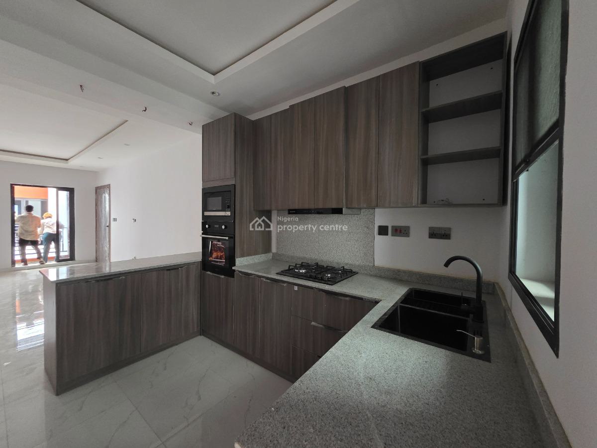 2 Bedroom Apartment with Bq, Ikate, Lekki, Lagos, Flat / Apartment for Sale