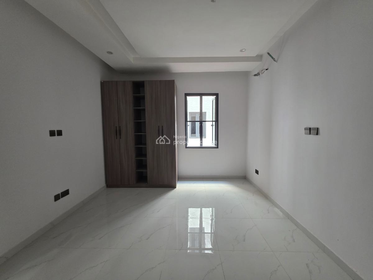 2 Bedroom Apartment with Bq, Ikate, Lekki, Lagos, Flat / Apartment for Sale