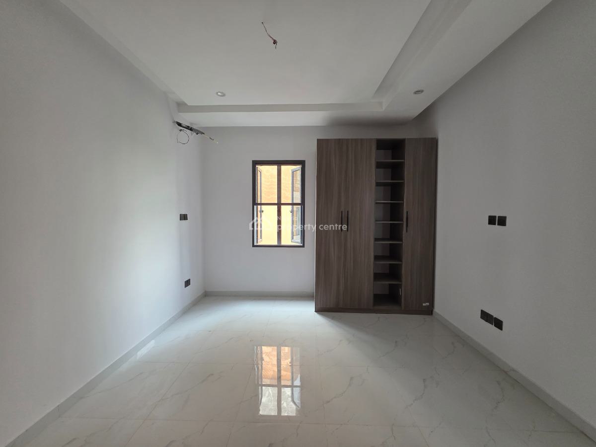 2 Bedroom Apartment with Bq, Ikate, Lekki, Lagos, Flat / Apartment for Sale