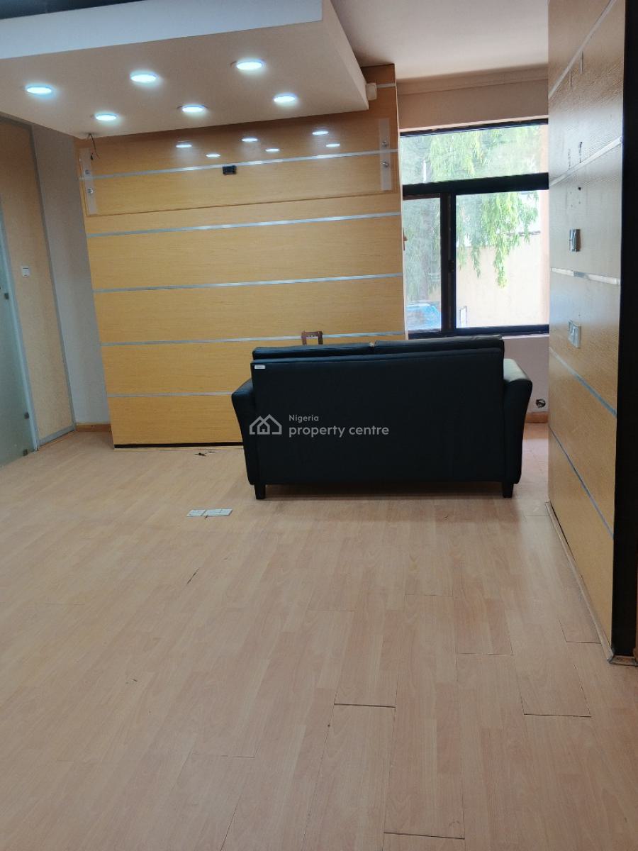 250sqm Partitioned Office Space, Maitama District, Abuja, Office Space for Rent