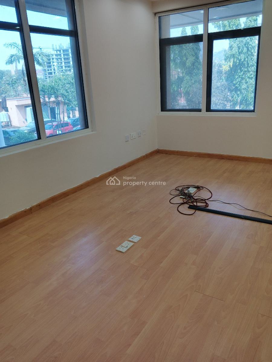 250sqm Partitioned Office Space, Maitama District, Abuja, Office Space for Rent