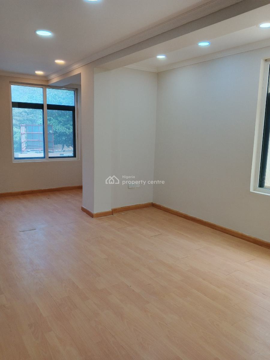 250sqm Partitioned Office Space, Maitama District, Abuja, Office Space for Rent
