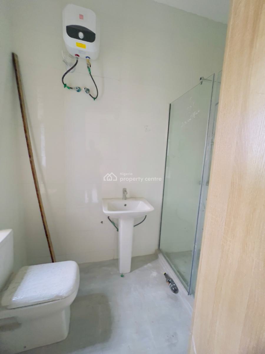 2 Bedroom Apartment, By Abraham Adesanya, Lekki Phase 2, Lekki, Lagos, Flat / Apartment for Sale