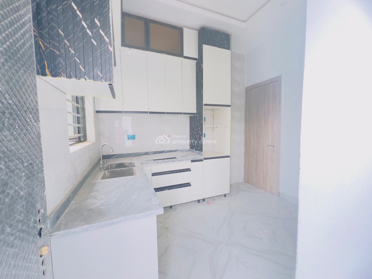 2 Bedroom Apartment, By Abraham Adesanya, Lekki Phase 2, Lekki, Lagos, Flat / Apartment for Sale