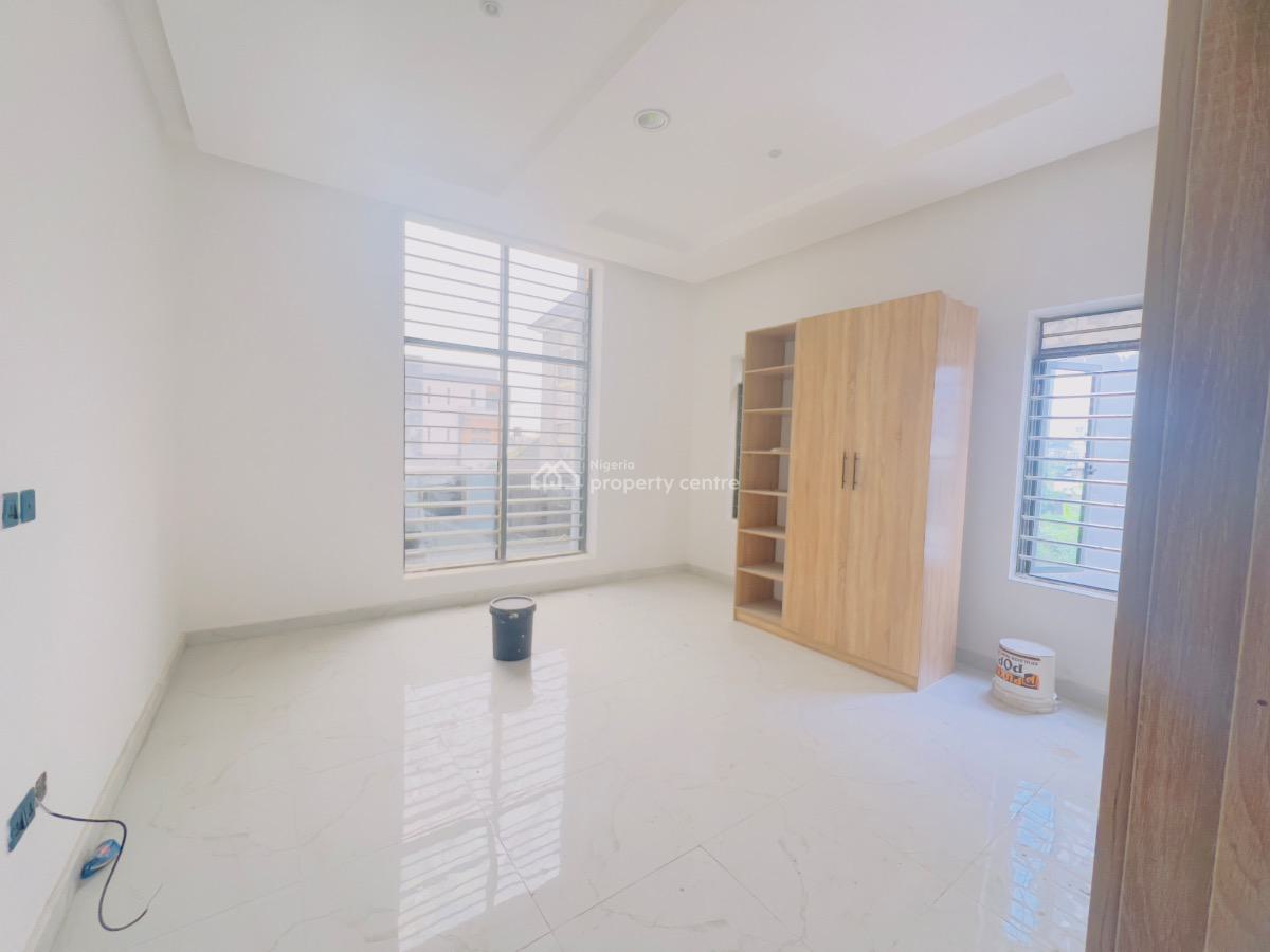 2 Bedroom Apartment, By Abraham Adesanya, Lekki Phase 2, Lekki, Lagos, Flat / Apartment for Sale