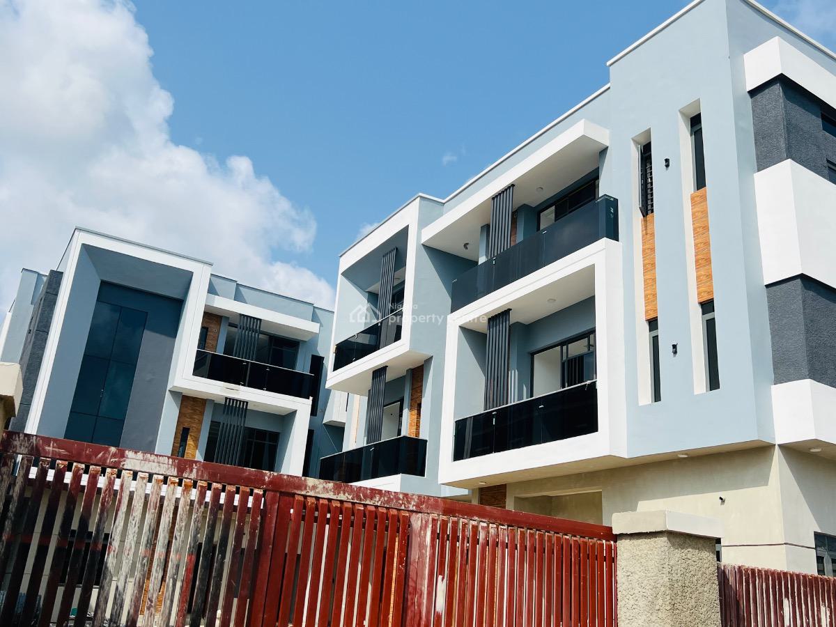 2 Bedroom Apartment, By Abraham Adesanya, Lekki Phase 2, Lekki, Lagos, Flat / Apartment for Sale