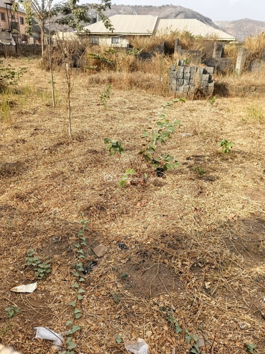 1,200 Sqm Land with an Old Building, Asokoro District, Abuja, Residential Land for Sale