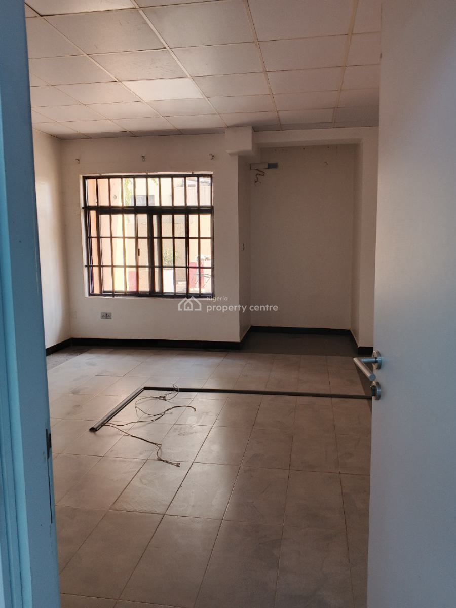 Parttioned Office Space of 170sqm, Maitama District, Abuja, Office Space for Rent