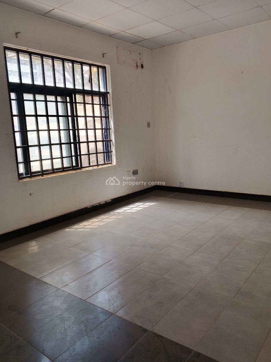 Parttioned Office Space of 170sqm, Maitama District, Abuja, Office Space for Rent