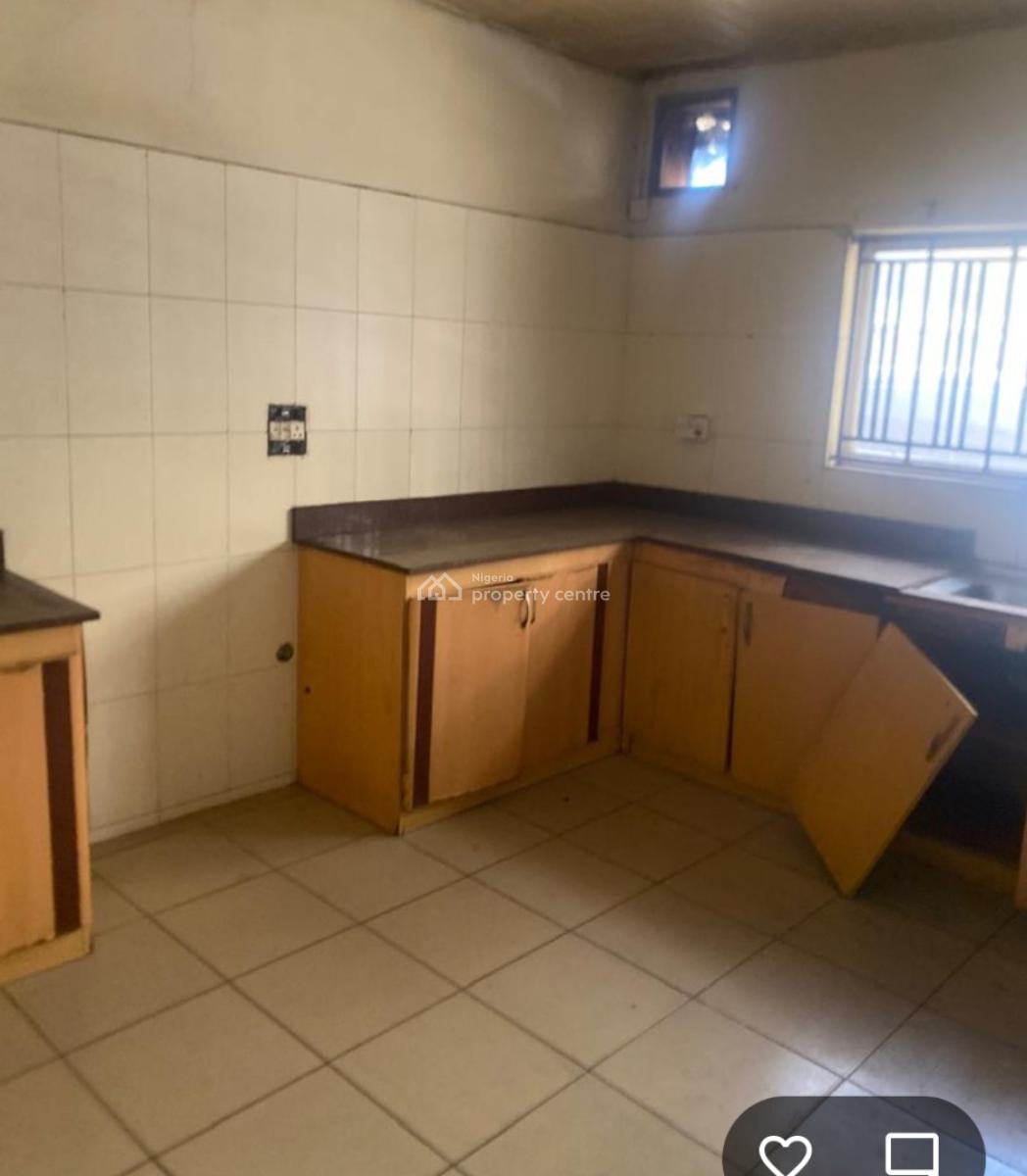 3 Bedroom Detached Bungalow at Off Eric Moore Street Surulere, Surulere, Lagos, Detached Bungalow for Rent