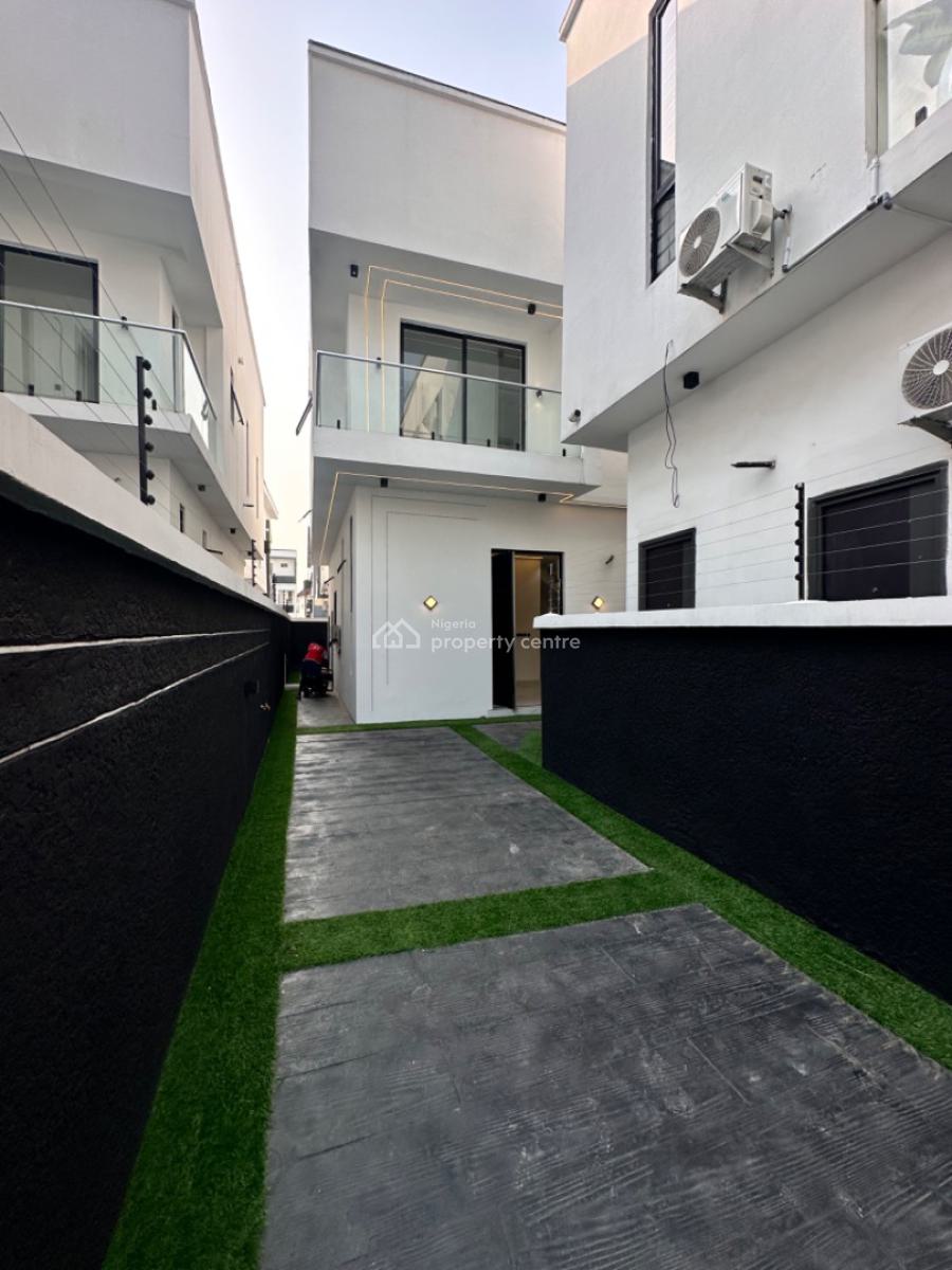 Very Cool and Beautiful Semi Detached House, Chevron Estate, Lekki, Lagos, Semi-detached Duplex for Sale