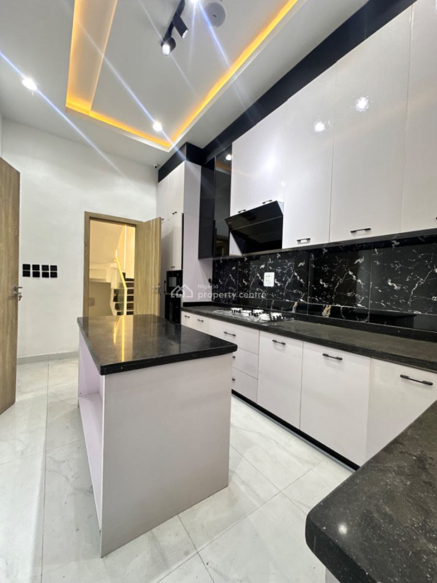 Very Cool and Beautiful Semi Detached House, Chevron Estate, Lekki, Lagos, Semi-detached Duplex for Sale