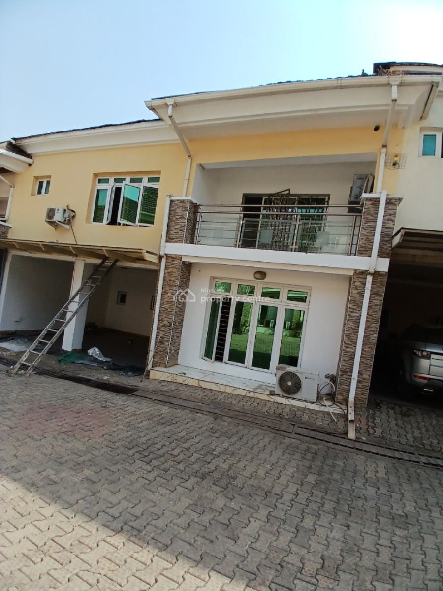 Well Renovated 3 Bedroom Terrace Duplex with 1 Room Bq, Asokoro Main Diplomatic Zone, Asokoro District, Abuja, Terraced Duplex for Rent