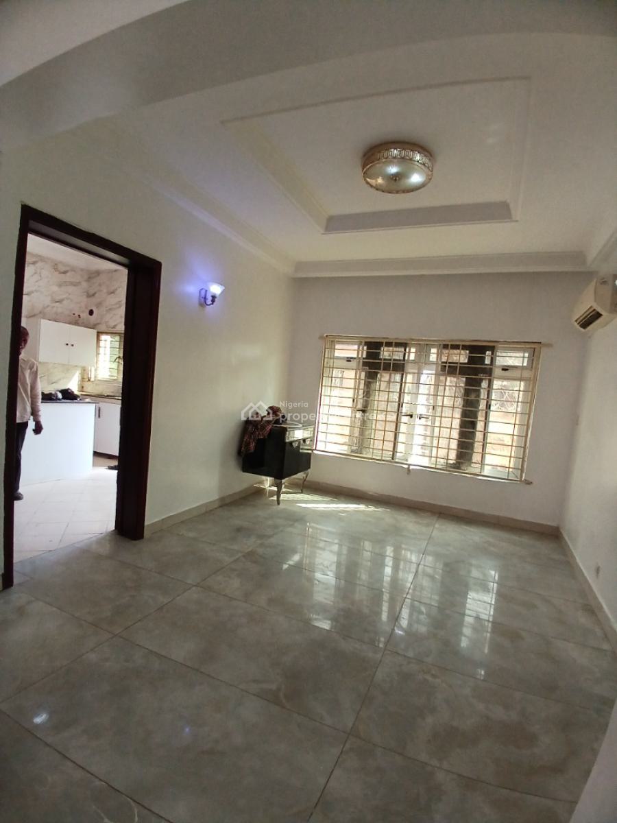 Well Renovated 3 Bedroom Terrace Duplex with 1 Room Bq, Asokoro Main Diplomatic Zone, Asokoro District, Abuja, Terraced Duplex for Rent