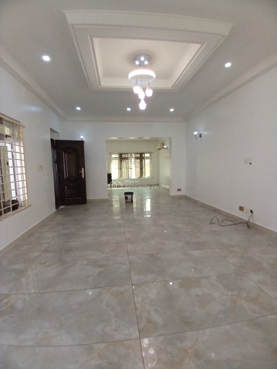 Well Renovated 3 Bedroom Terrace Duplex with 1 Room Bq, Asokoro Main Diplomatic Zone, Asokoro District, Abuja, Terraced Duplex for Rent