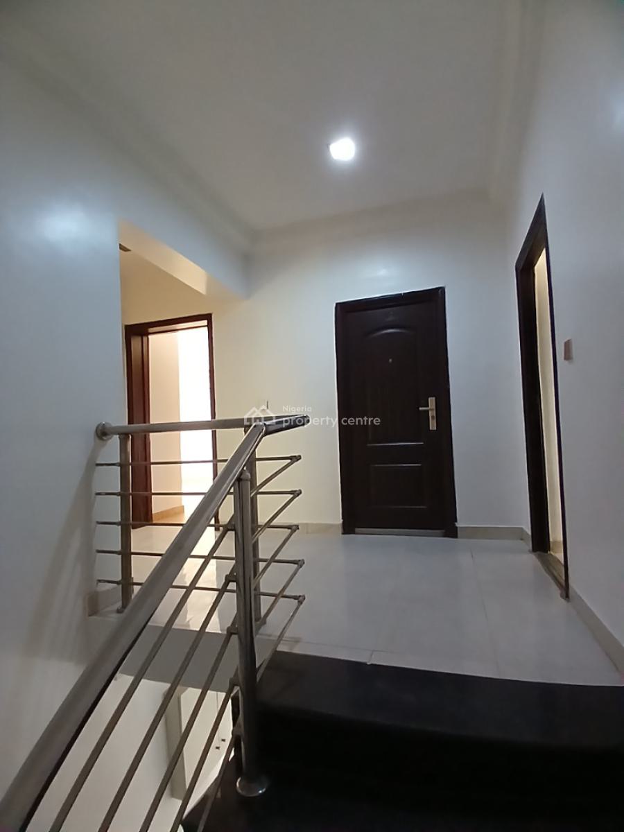 Well Renovated 3 Bedroom Terrace Duplex with 1 Room Bq, Asokoro Main Diplomatic Zone, Asokoro District, Abuja, Terraced Duplex for Rent