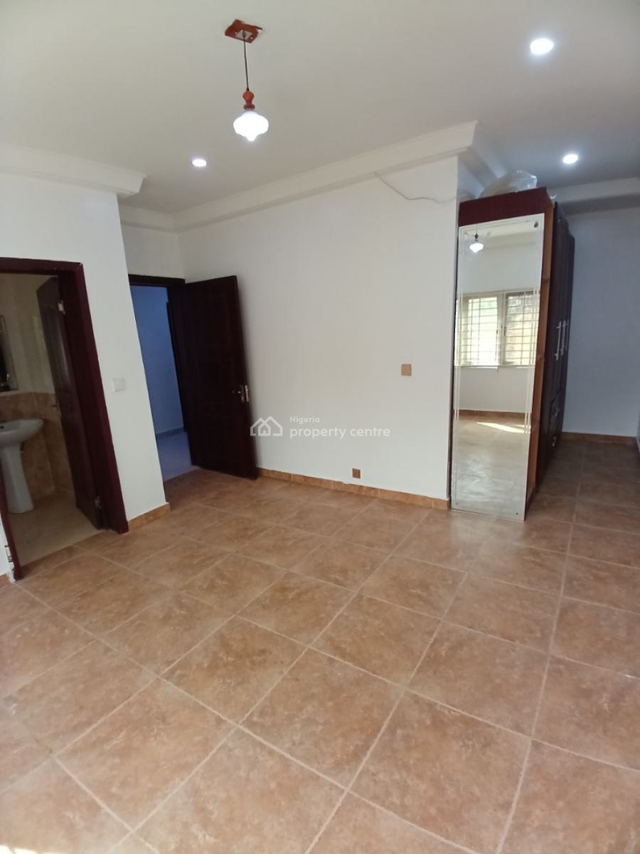 Well Renovated 3 Bedroom Terrace Duplex with 1 Room Bq, Asokoro Main Diplomatic Zone, Asokoro District, Abuja, Terraced Duplex for Rent