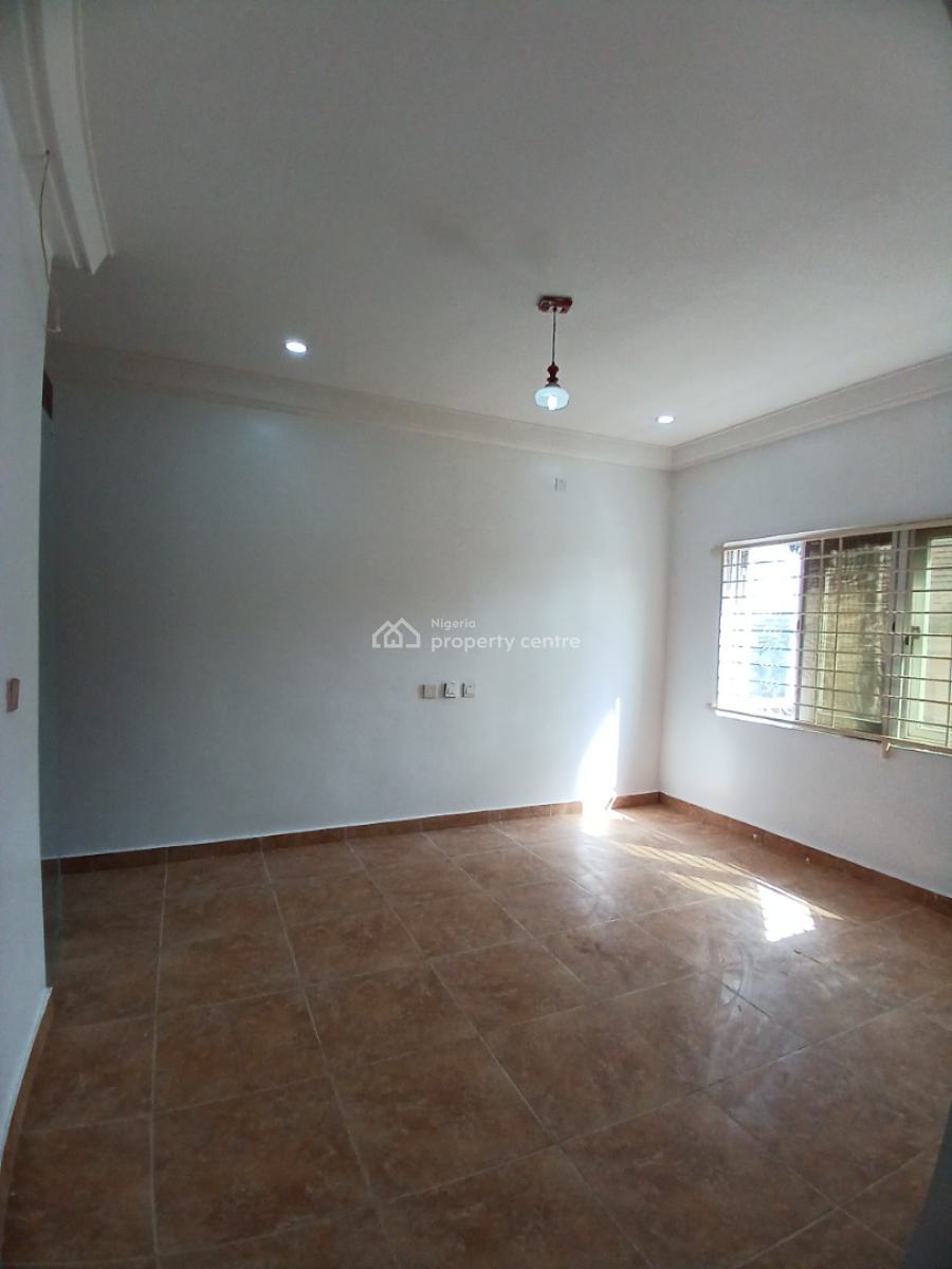 Well Renovated 3 Bedroom Terrace Duplex with 1 Room Bq, Asokoro Main Diplomatic Zone, Asokoro District, Abuja, Terraced Duplex for Rent