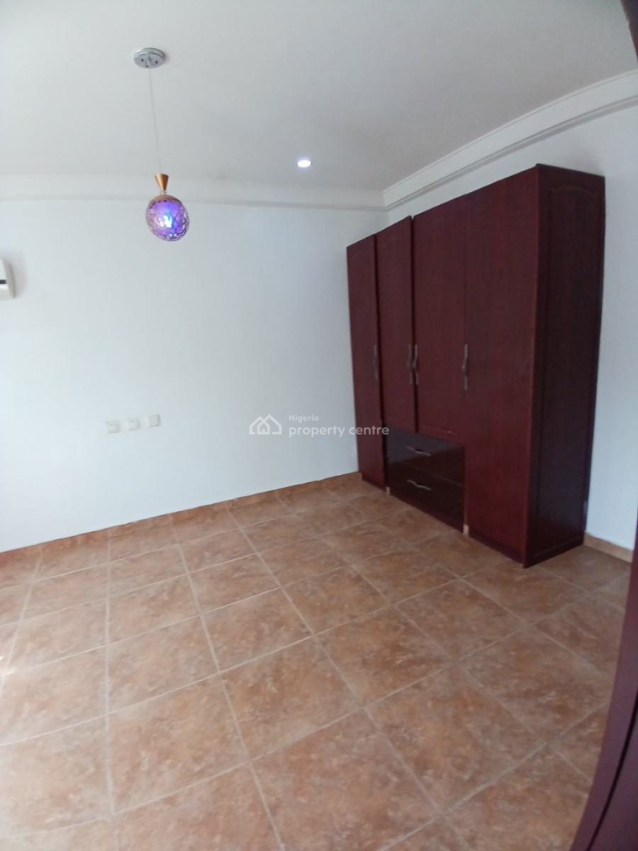 Well Renovated 3 Bedroom Terrace Duplex with 1 Room Bq, Asokoro Main Diplomatic Zone, Asokoro District, Abuja, Terraced Duplex for Rent