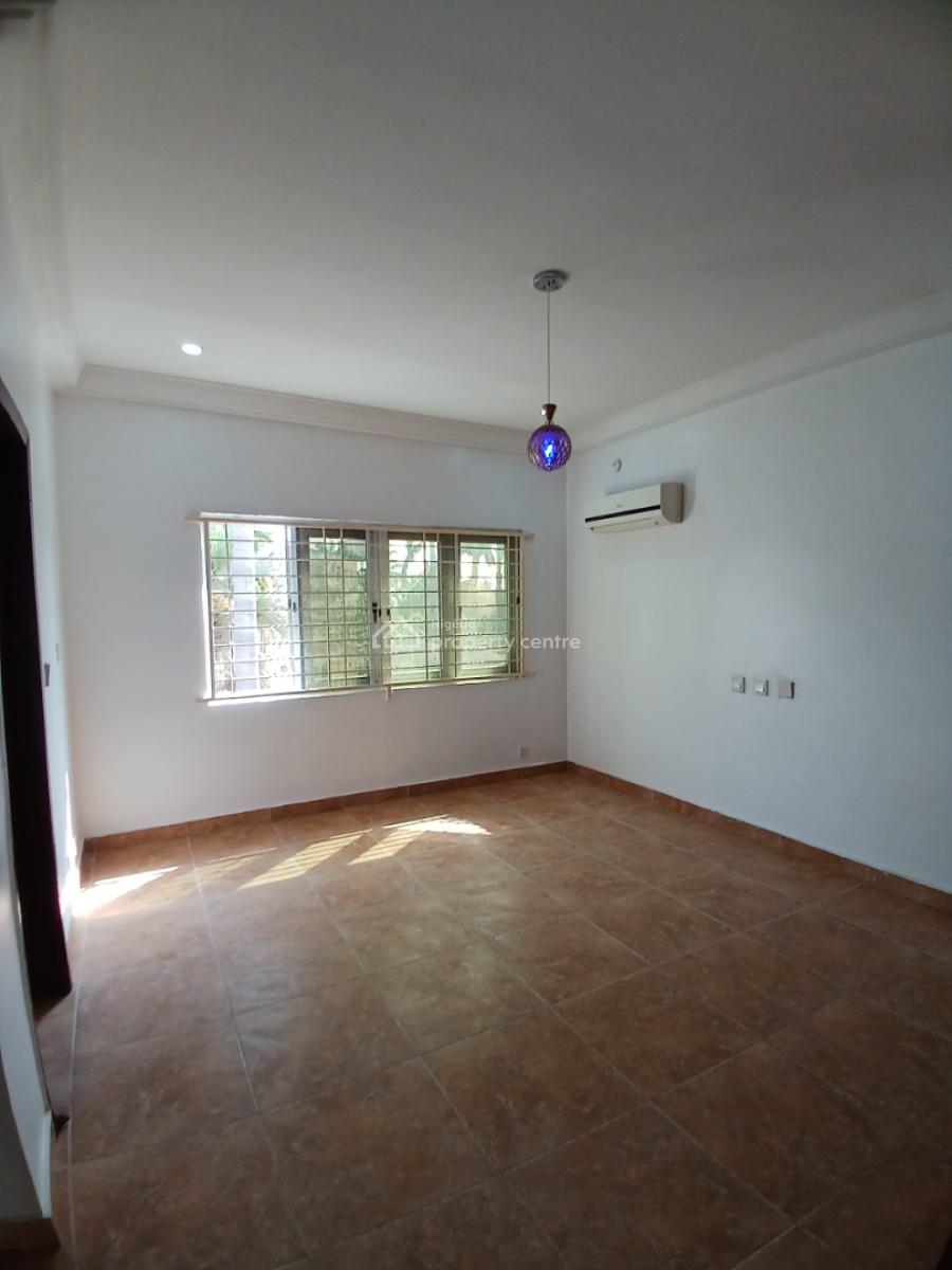 Well Renovated 3 Bedroom Terrace Duplex with 1 Room Bq, Asokoro Main Diplomatic Zone, Asokoro District, Abuja, Terraced Duplex for Rent