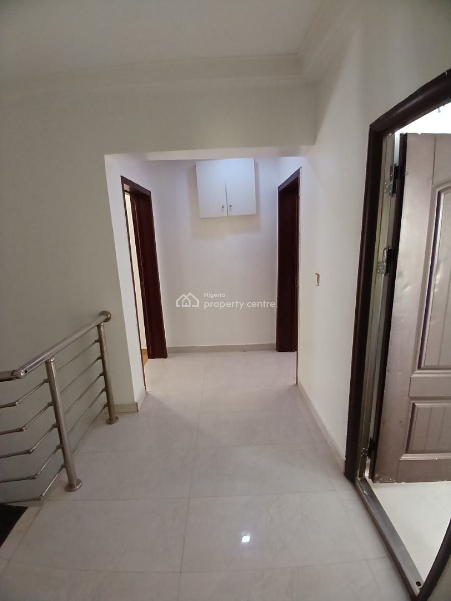 Well Renovated 3 Bedroom Terrace Duplex with 1 Room Bq, Asokoro Main Diplomatic Zone, Asokoro District, Abuja, Terraced Duplex for Rent