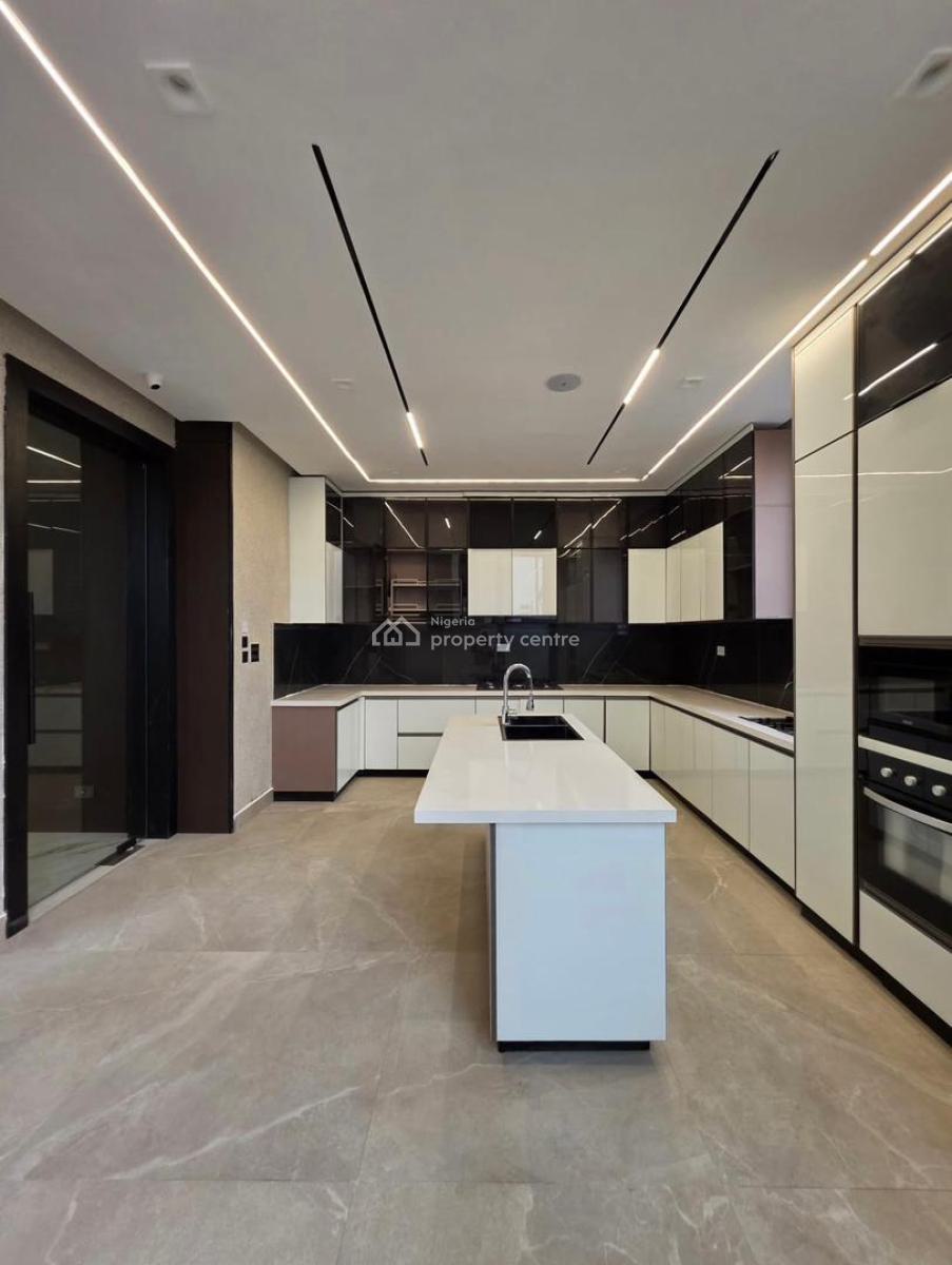 5 Bedroom Fully Detached, Lekki, Lagos, Detached Duplex for Sale