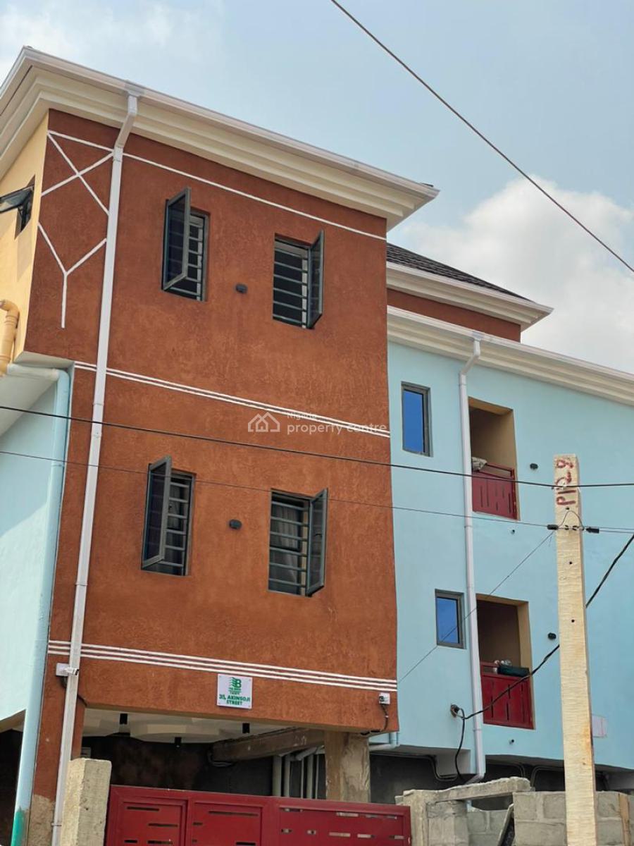 Furnished 1 Bedroom Shared Apartment 4 Man Room for Female Hostel, 35 Akinsoji Street, Fadeyi, Shomolu, Lagos, Mini Flat (room and Parlour) for Rent