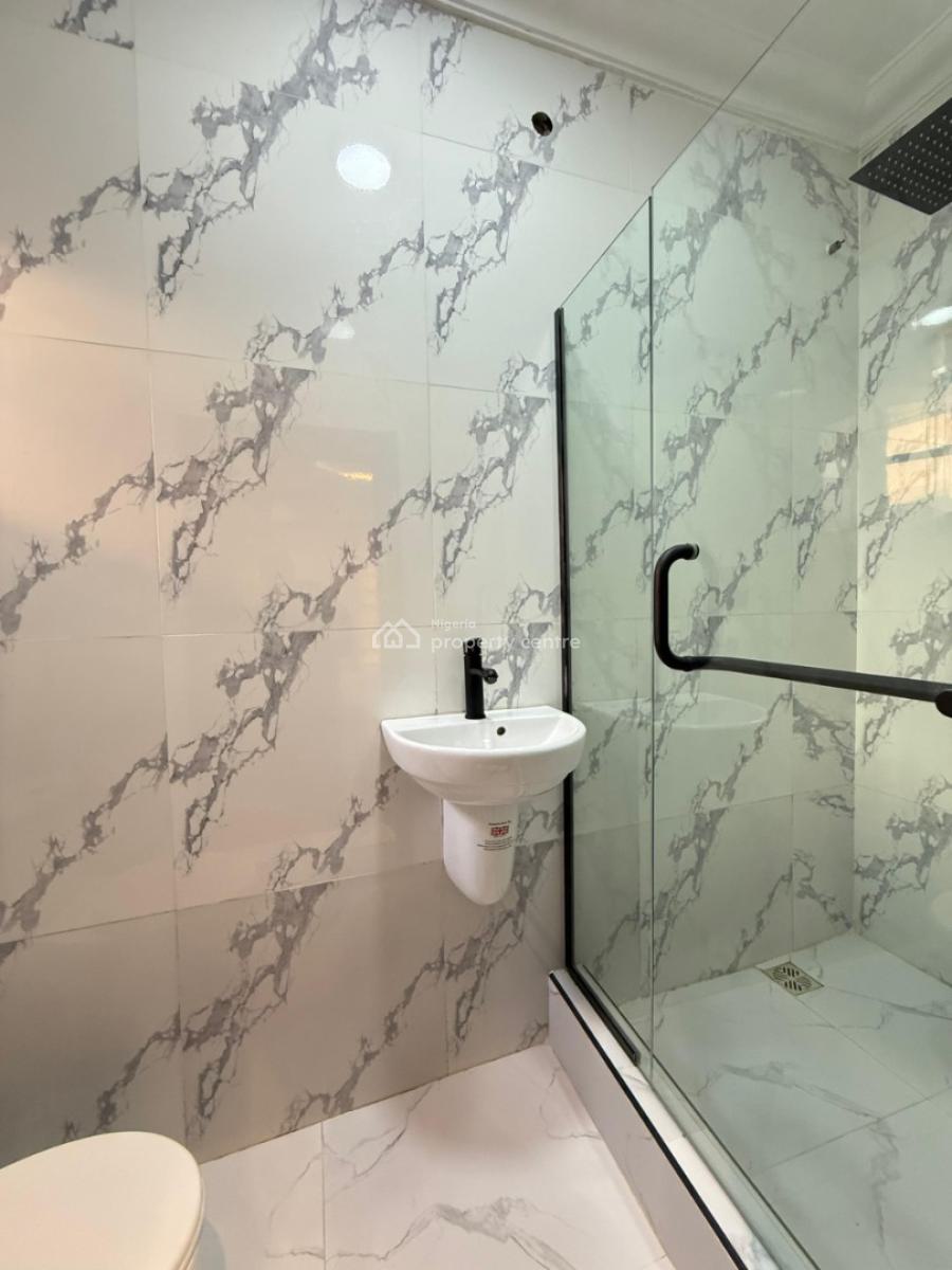 Luxuriously Finished 2bedroom Apartment with Bathtub, Osapa London, Lekki, Lagos, Flat / Apartment Short Let