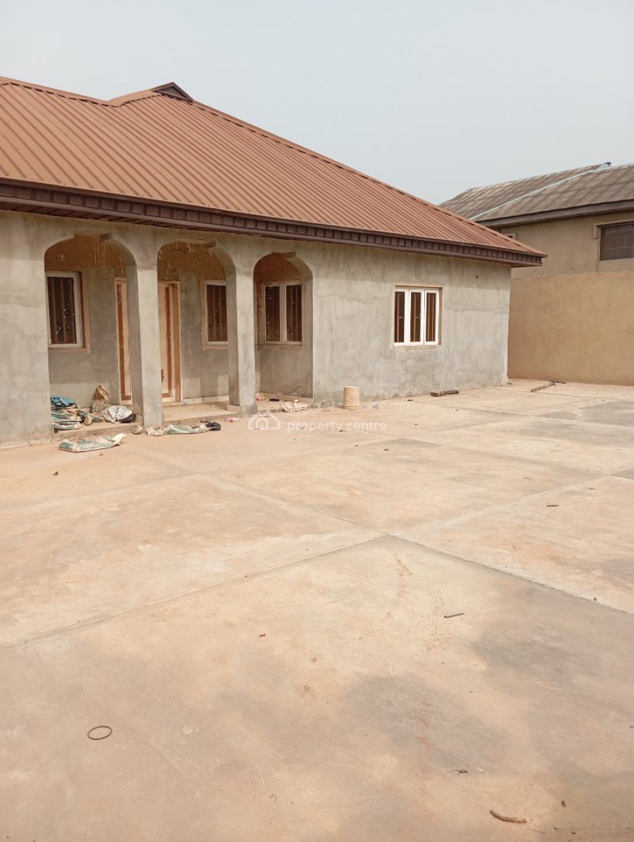 New Room and Parlour Self Contained, Channel 25, G.r.a Quarters, Sagamu, Ogun, Mini Flat (room and Parlour) for Rent