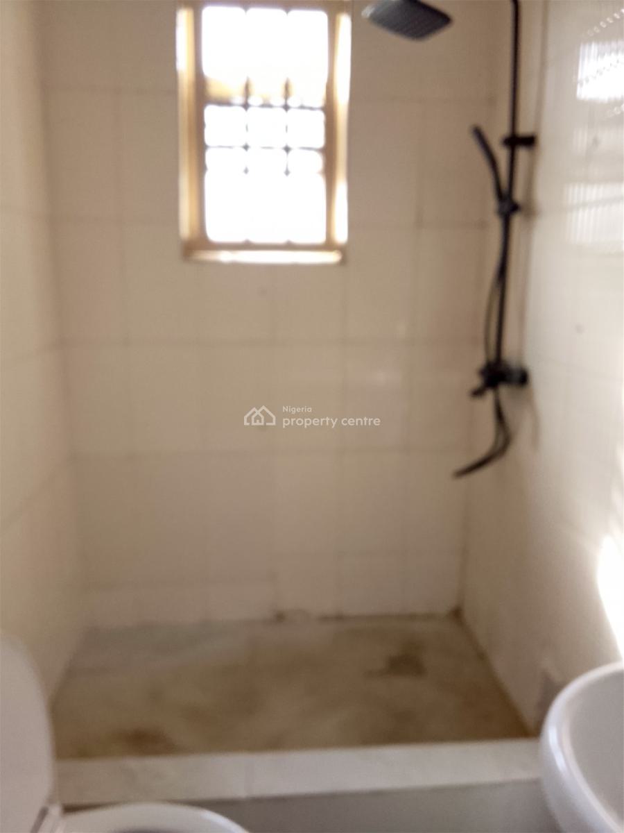 2 Units of 2 Bedroom and 2 Units of Mini Flat and Self Contain, Lekki Phase 1, Lekki, Lagos, House for Rent