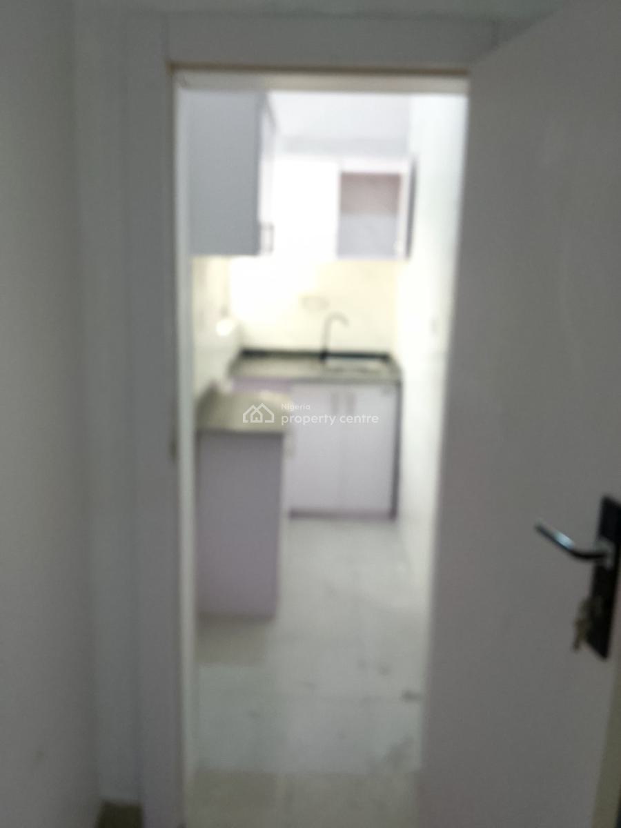 2 Units of 2 Bedroom and 2 Units of Mini Flat and Self Contain, Lekki Phase 1, Lekki, Lagos, House for Rent
