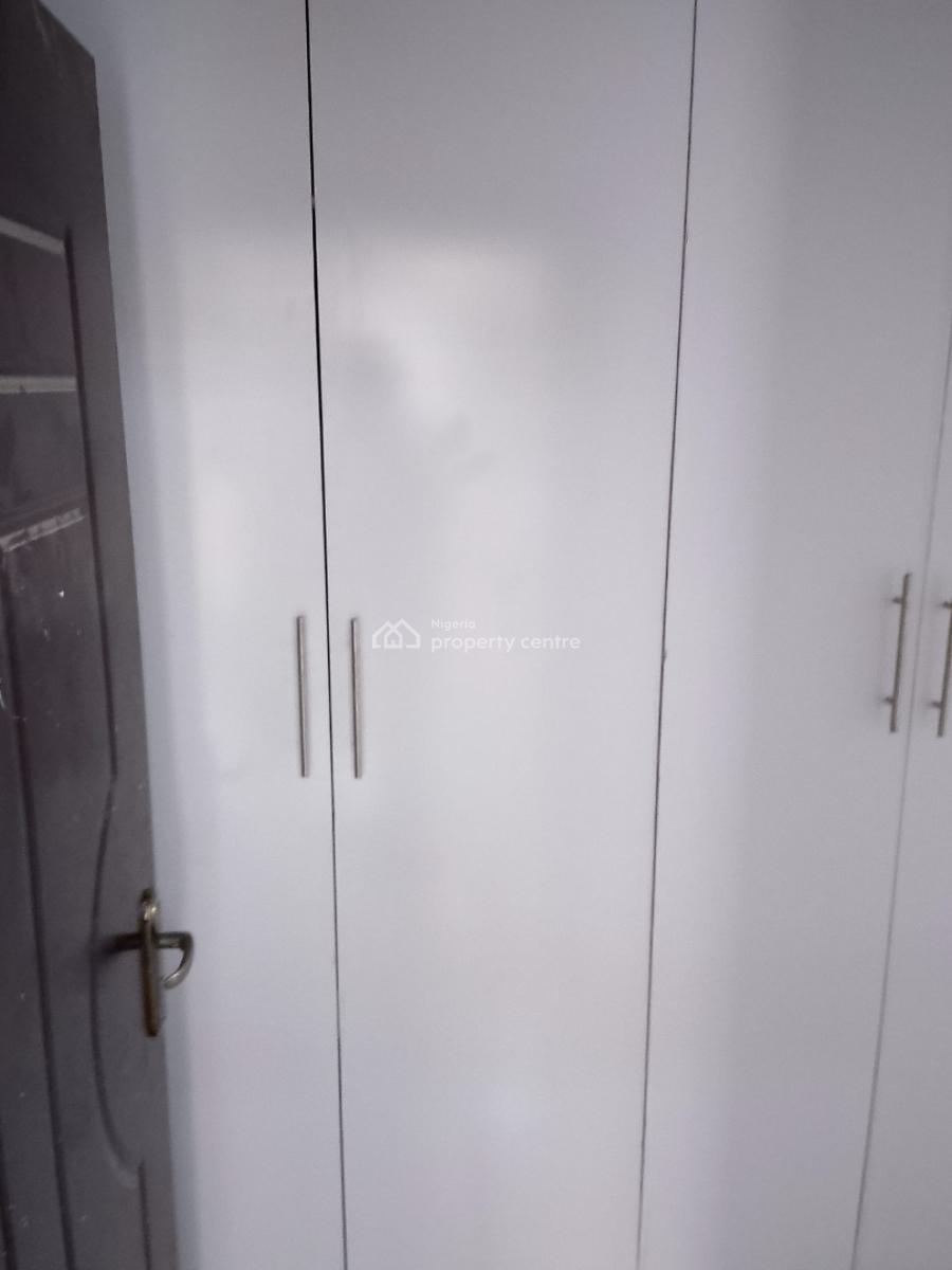 2 Units of 2 Bedroom and 2 Units of Mini Flat and Self Contain, Lekki Phase 1, Lekki, Lagos, House for Rent