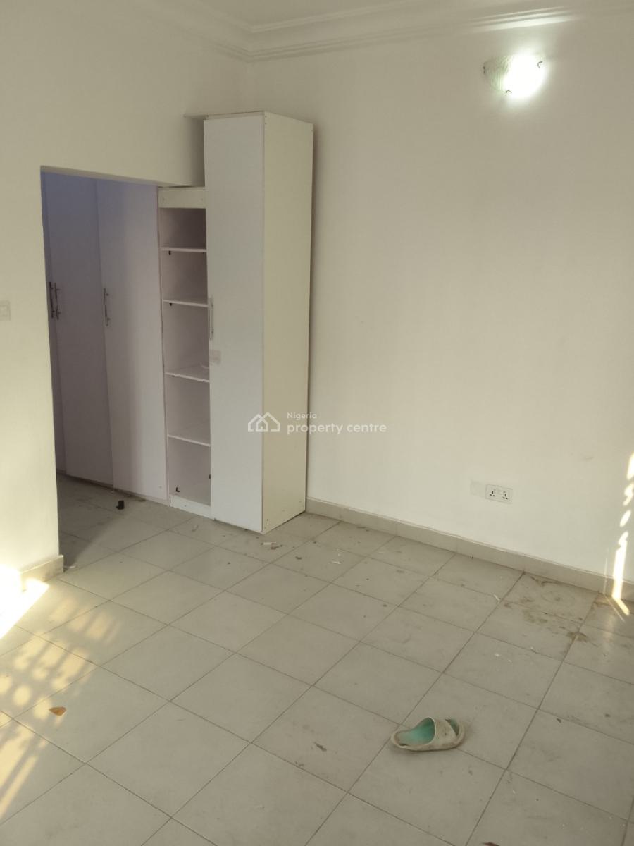 2 Units of 2 Bedroom and 2 Units of Mini Flat and Self Contain, Lekki Phase 1, Lekki, Lagos, House for Rent